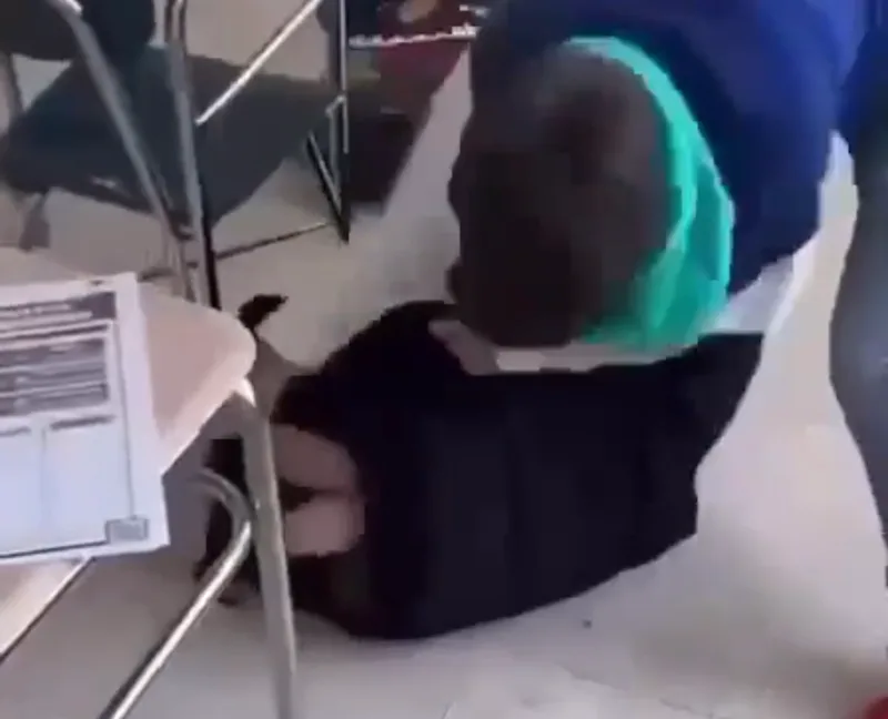 WCHVNewburghSchoolFightCaughtOnVideo001.jpeg