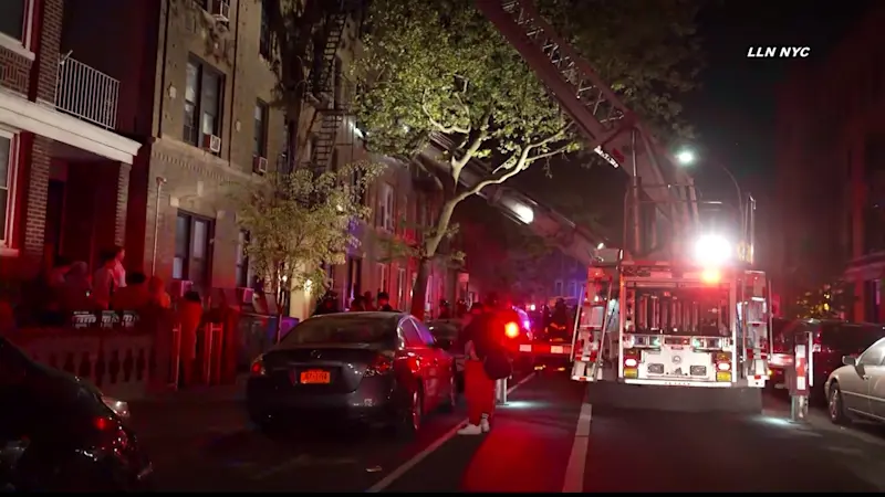 Story image: FDNY: Building fire erupts in Bay Ridge