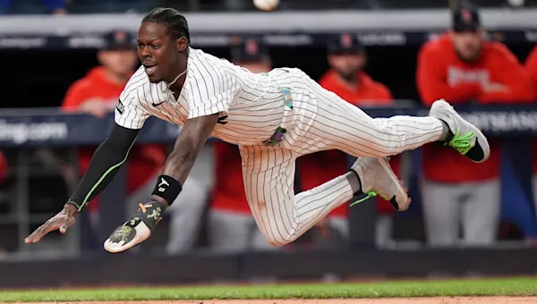 Yankees edge rival Red Sox 4-3 to send AL Wild Card Series to decisive Game 3