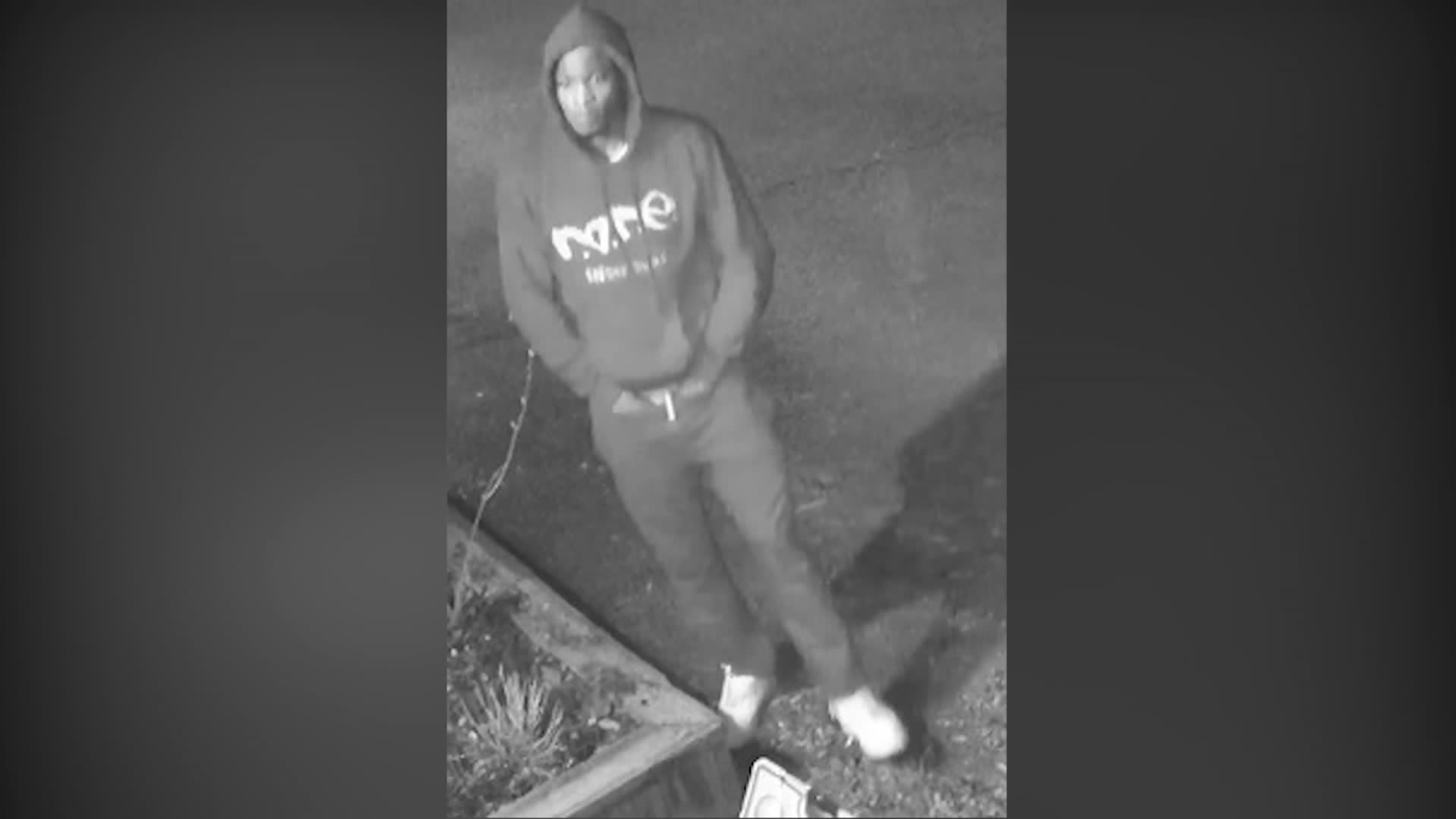 Man wanted for stealing from Yaphank barber shop