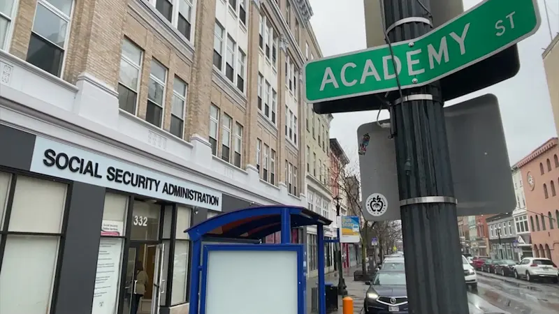 Story image: Rep. Ryan leads bipartisan rally to protect Poughkeepsie Social Security office from DOGE