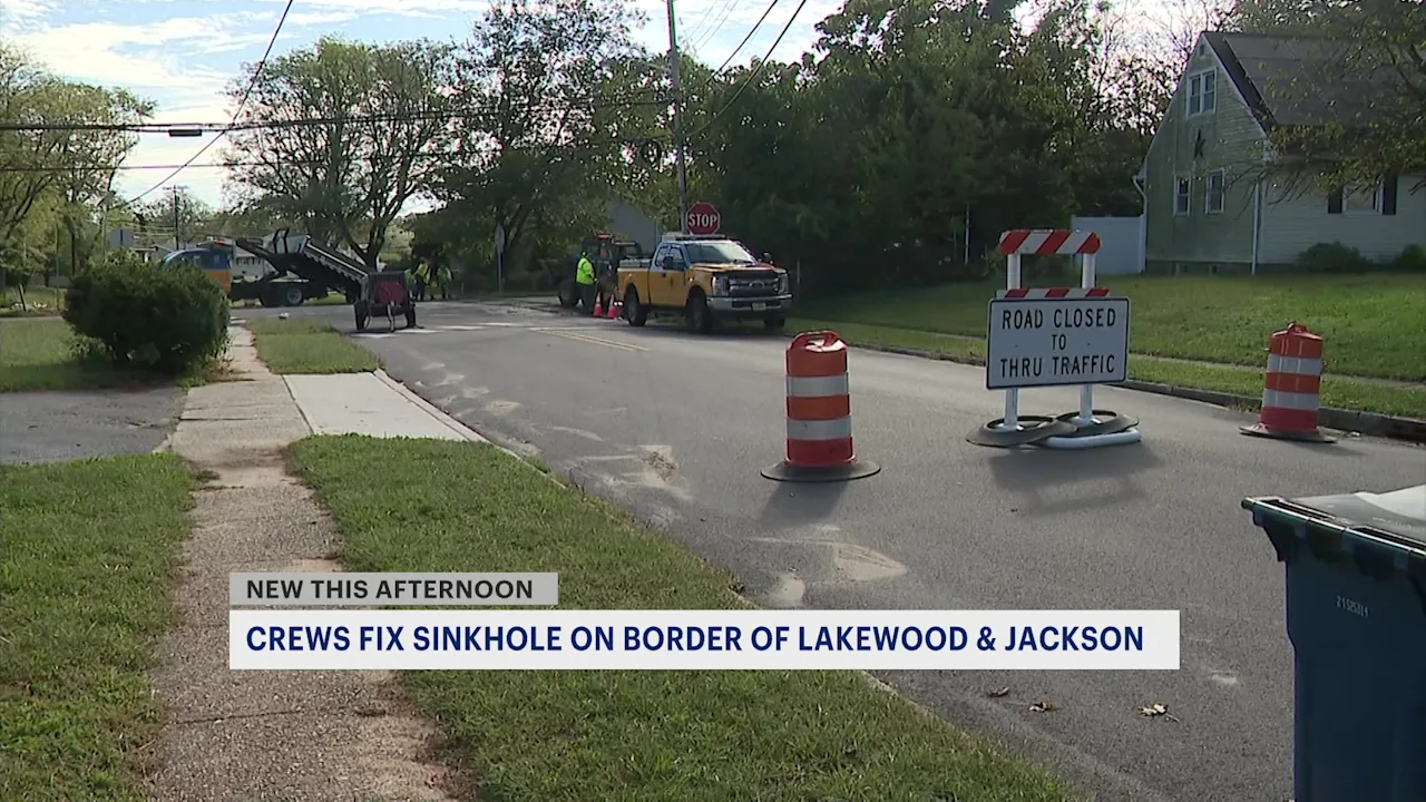 926njsinkhole_2025-09-26-12-18-56