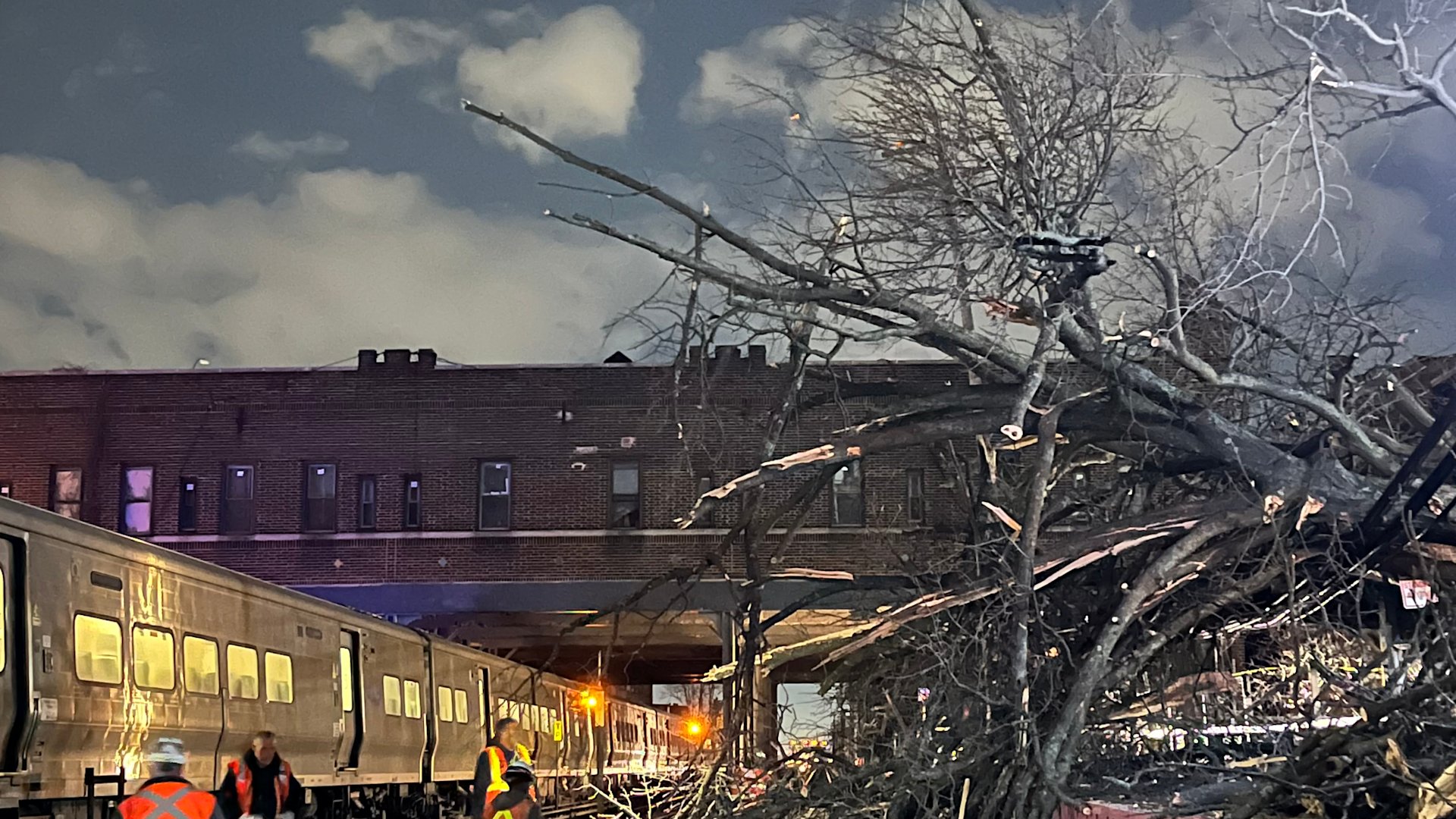 News 12 | Long Island | MTA: LIRR service resumes as normal after ...