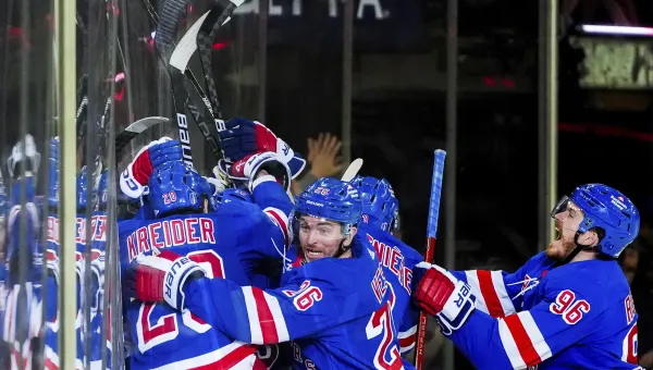 Trocheck's power-play goal lifts Rangers to 4-3 win over Hurricanes in 2OT for 2-0 series lead