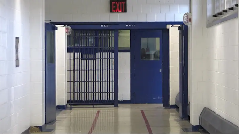 Story image: Former Rikers officer sentenced to 90 days in prison for planting weapon in cell