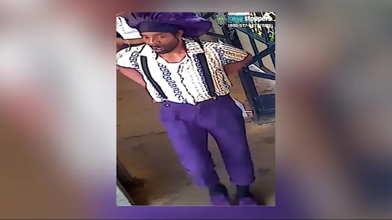 Story image: Police release photos from attack, robbery of woman on L train in Canarsie