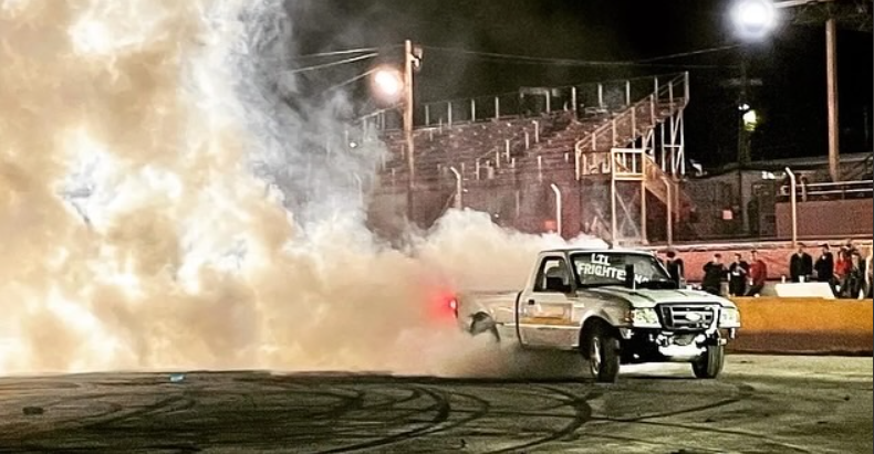 WCHVBurnoutNationalsBGomez001.PNG