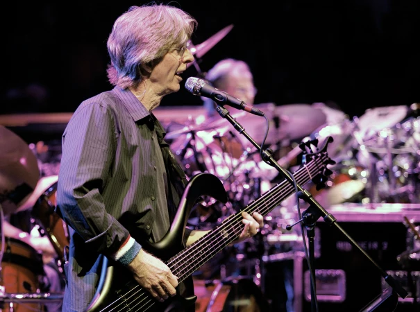 Story image: Phil Lesh, founding member of Grateful Dead and influential bassist, dies at 84