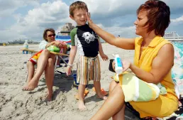 Spent some time in the sun? Here are 18 tips to treat sunburn in adults and children