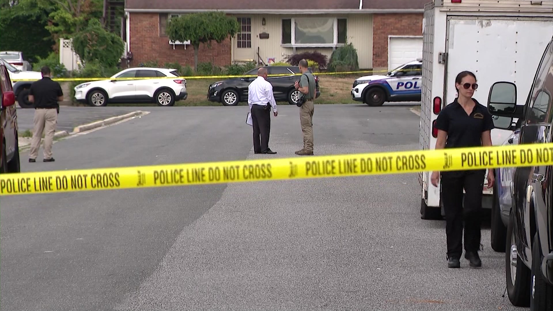 News 12 | Long Island | Police 48 Year Old Man Found Strangled In East ...
