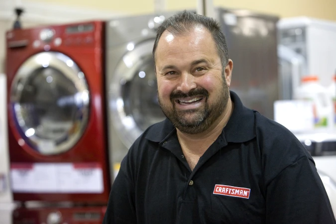 Story image: Frank Fritz of the reality TV Show 'American Pickers' dies at 60