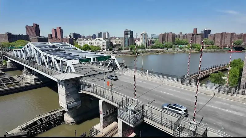 Story image: Data: South Bronx air quality worsens during first year of congestion pricing