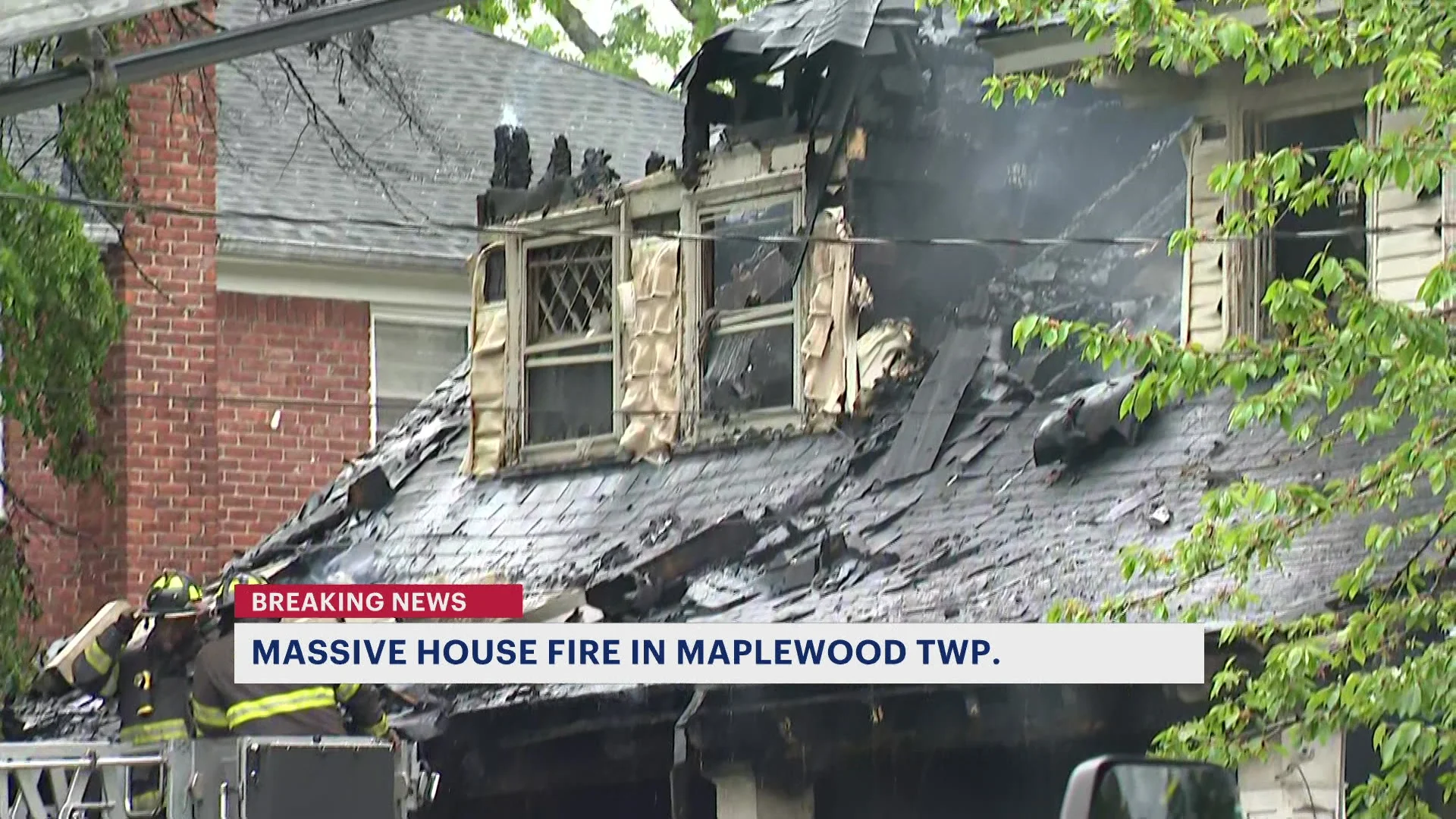 Large fire engulfs home in Maplewood