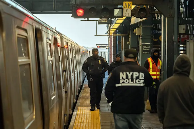 Story image: Gov. Hochul to push for expanded mental health laws, citing violent subway crimes