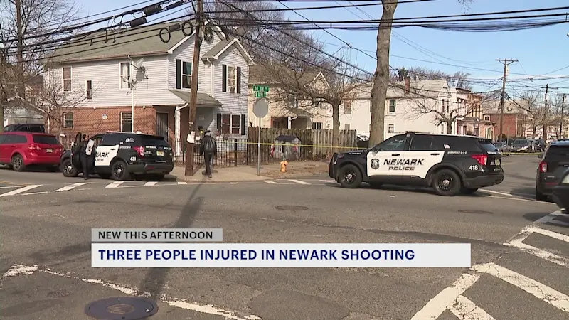 Story image: Police investigate triple shooting in Newark