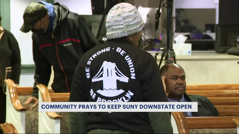 Story image: Health care workers, community hold prayer to call for SUNY Downstate to stay open
