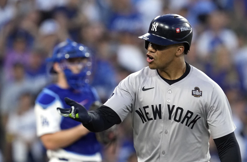 Juan Soto agrees to record $765 million, 15-year contract with Mets, AP source says