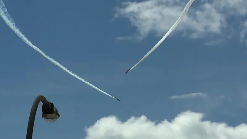 Story image: Day 2 of 2025 FourLeaf Airshow at Jones Beach draws 187,000 spectators