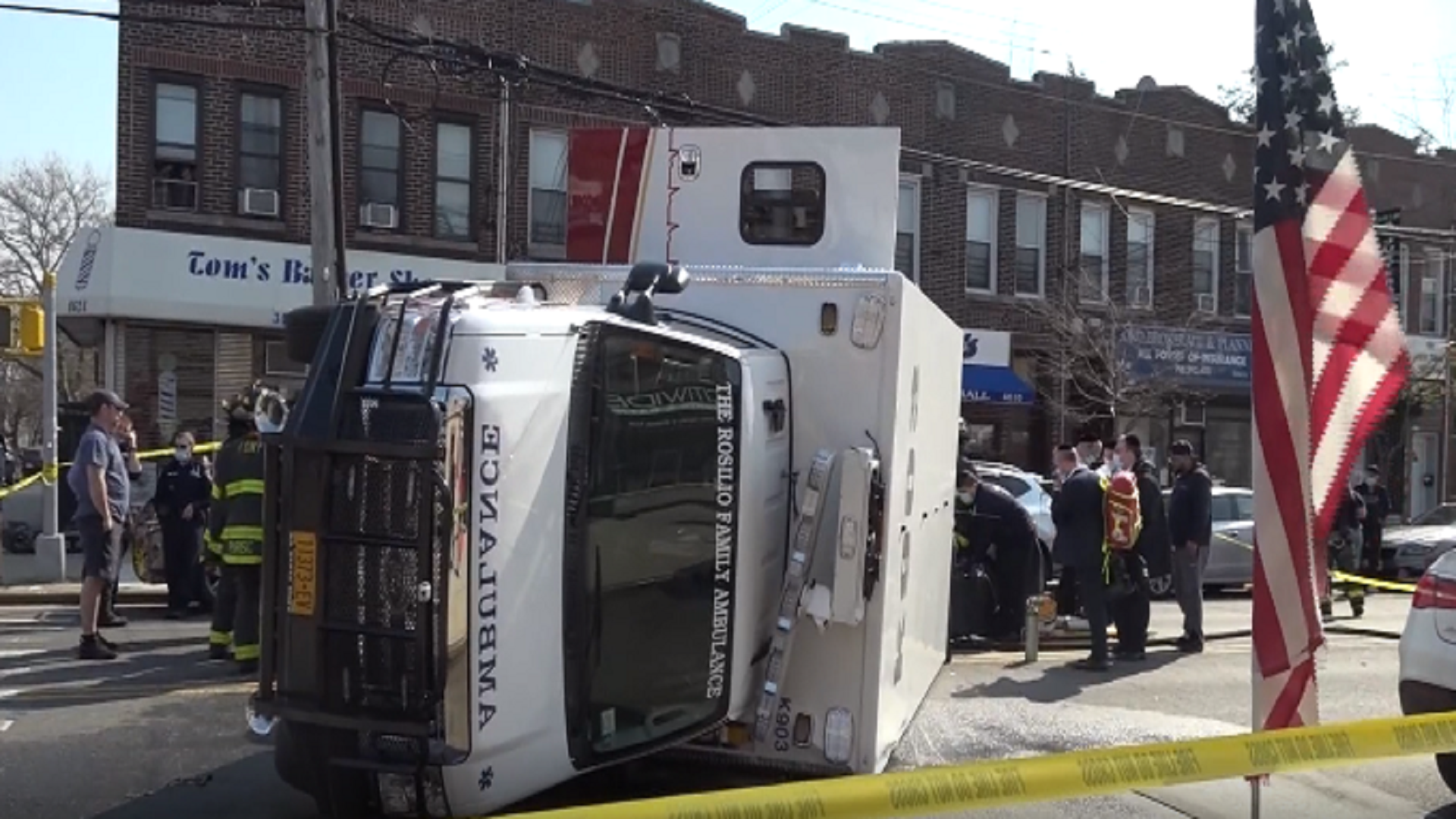 News 12 | Brooklyn | Officials 1 Killed 8 Injured In Ambulance Crash In ...