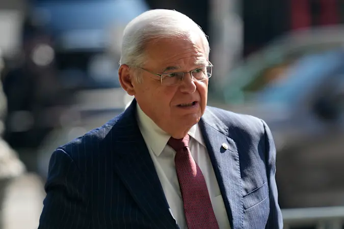 Story image: Ex-US Sen. Bob Menendez seeks new trial, citing prosecutors' recently admitted error