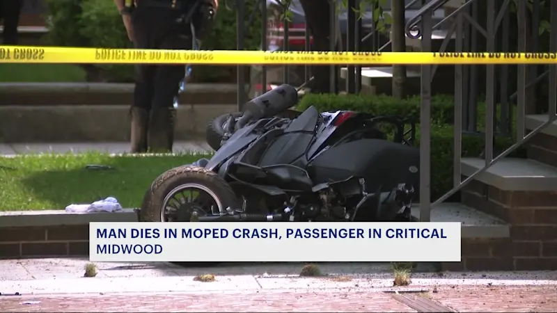 Story image: NYPD: 17-year-old moped driver killed, passenger seriously injured in Midwood collision