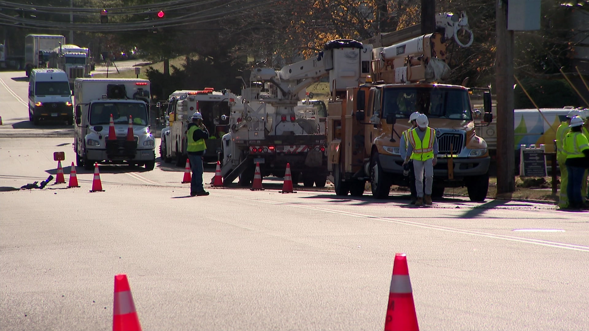 Gas main break forces evacuations, road closures for a few hours in Milford