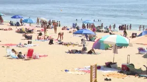 Crowds flock to the Jersey Shore Friday amid sweltering heat wave