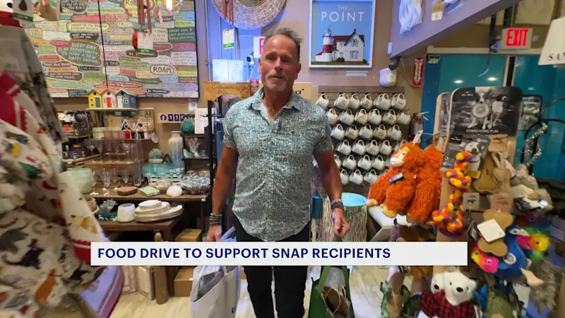 Story image: Stratford food drive continues despite CT SNAP recipients receiving full November benefits