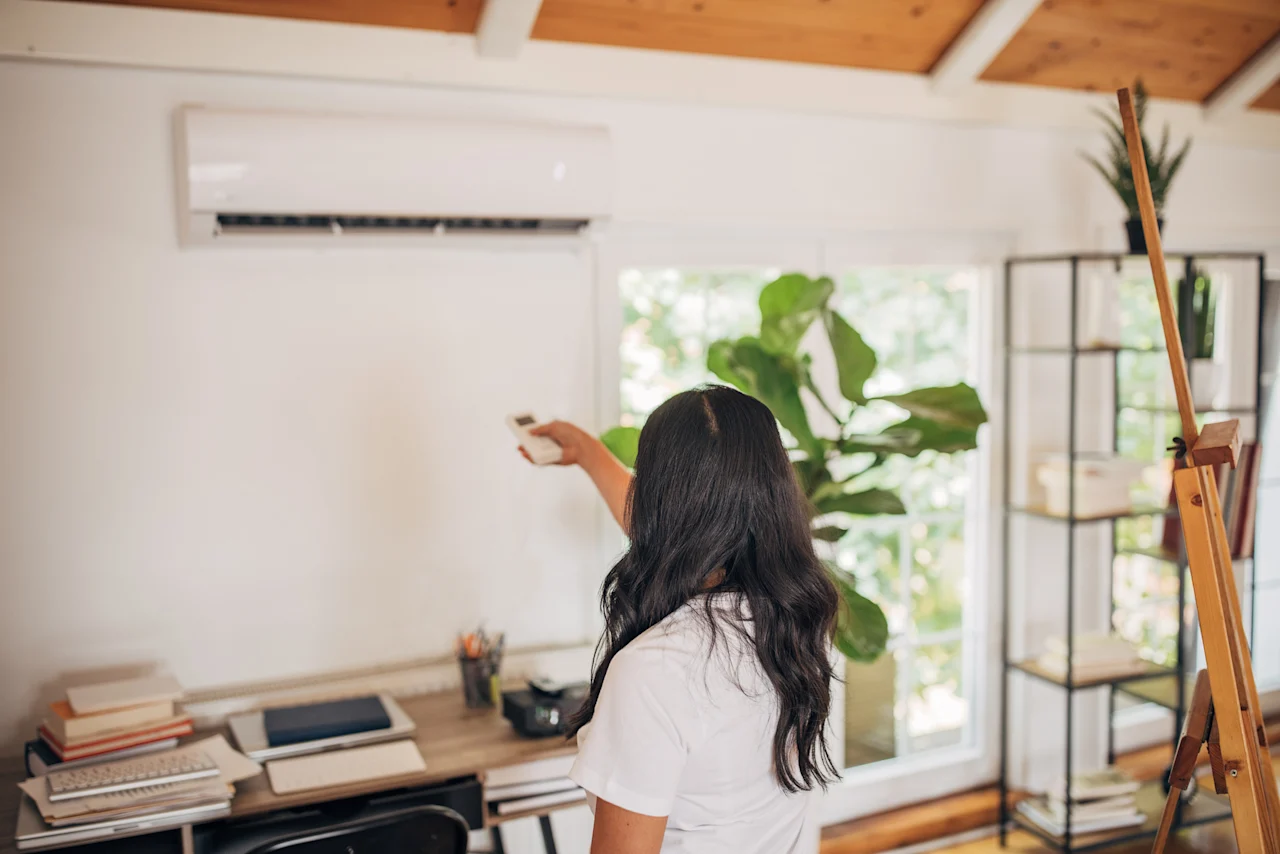 For the Greener Good: How to save energy during summer months