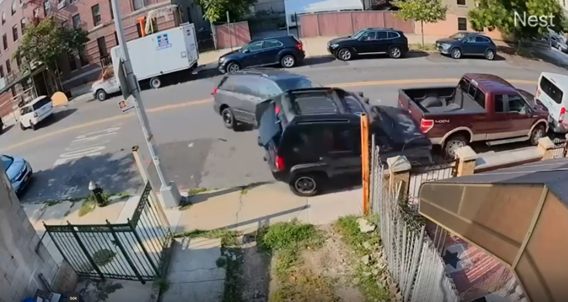 BKBrownsvilleMultivehicleCrashRFlaks002.PNG
