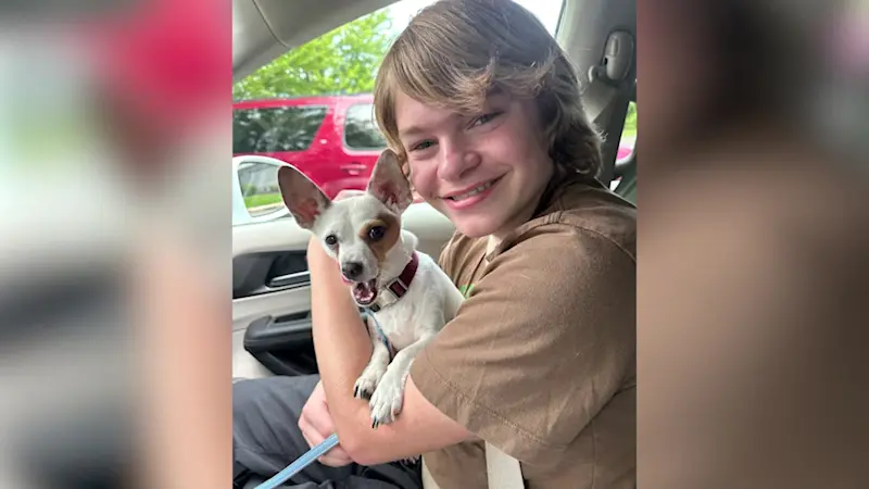 Story image: Moriches mother seeks public's help finding her missing 14-year-old son
