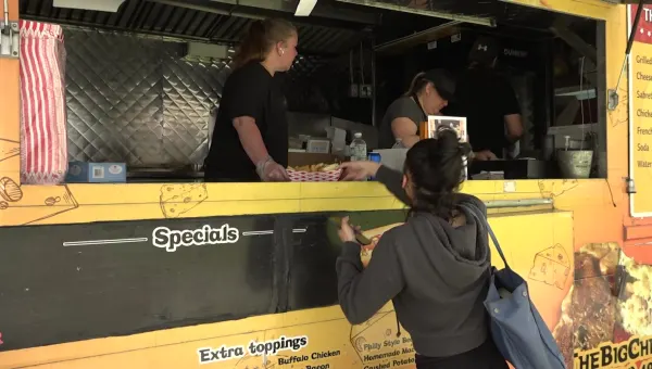 Students like food, not prices, from food trucks brought in by NCC following dining services closure