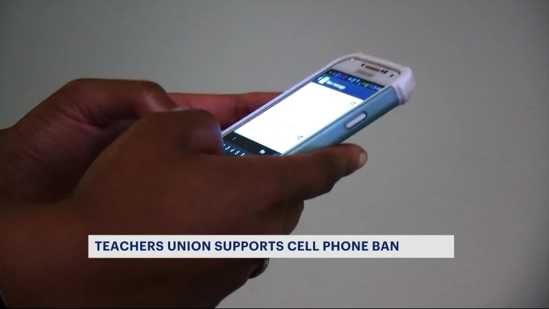 Story image: New York state teachers union passes resolution supporting cellphone ban in schools