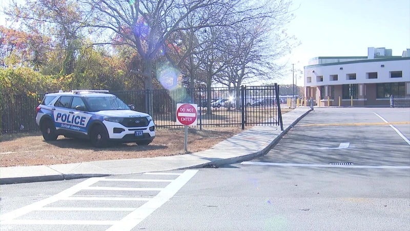 Story image: William Floyd School Board holds emergency closed door meeting following student gun arrest