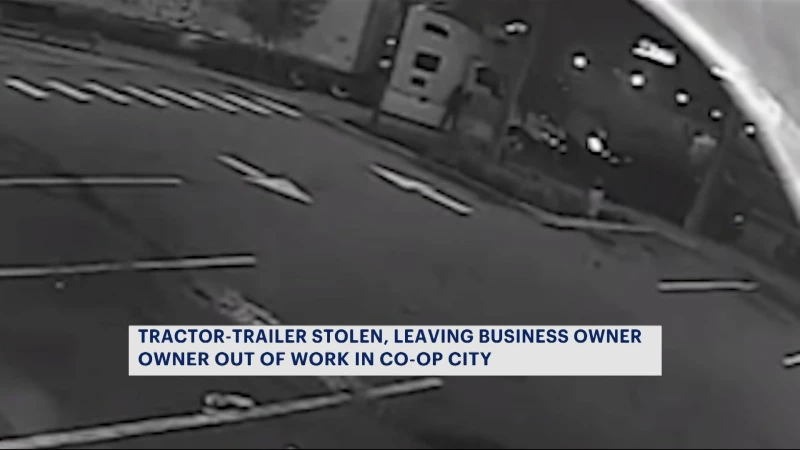 Story image: Caught on Camera: Tractor-trailer stolen in Co-op City