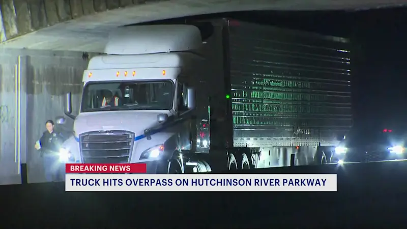 Story image: Truck cleared from Hutchinson River Parkway after hitting overpass