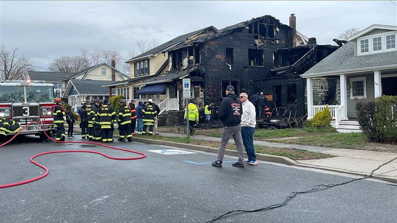 News 12 New York Fire destroys 2 homes in Belmar