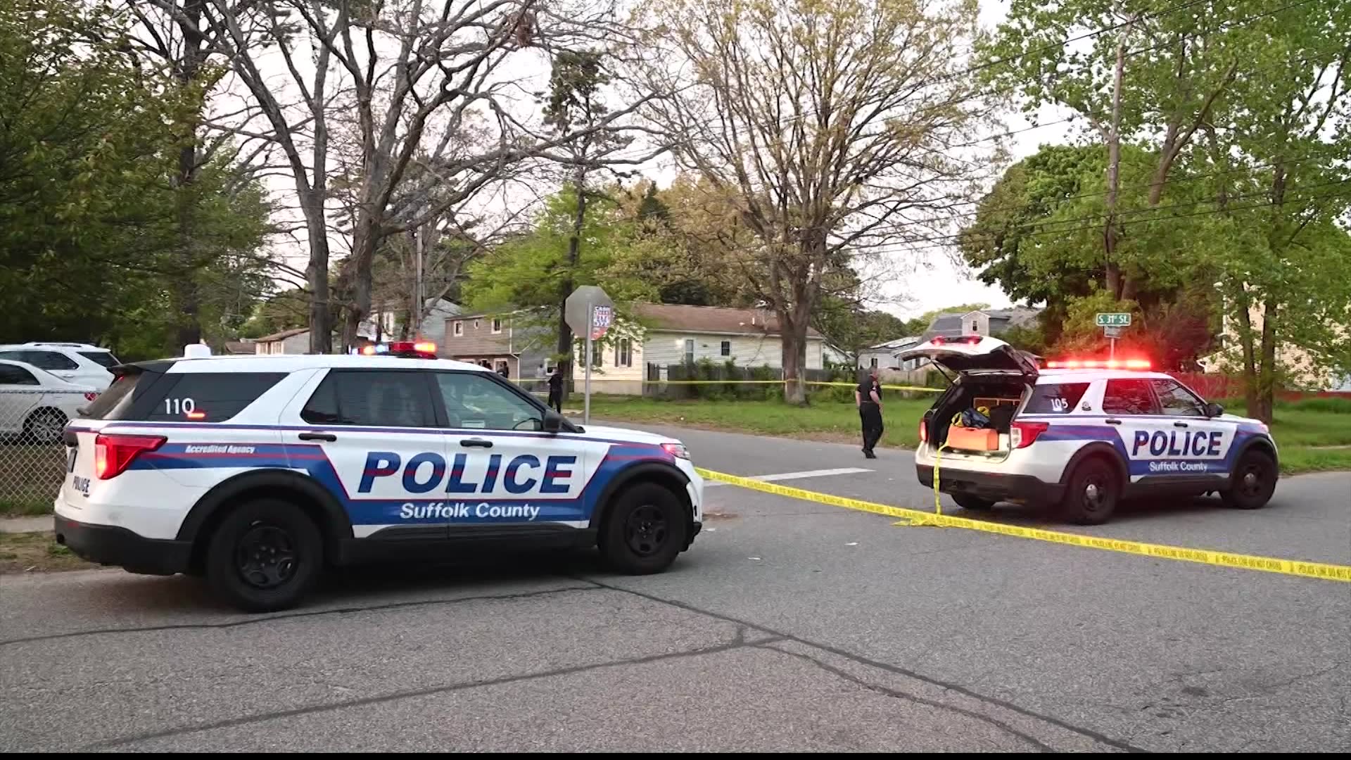 Police Man seriously injured in Wyandanch shooting; suspect on the loose