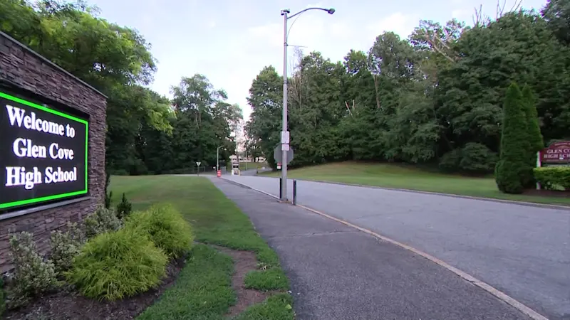 Story image: Glen Cove School District replaces gym floors containing high levels of mercury