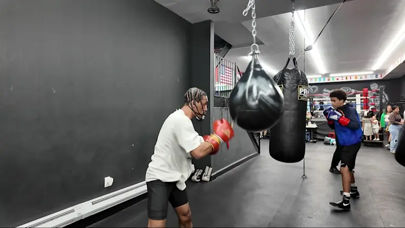 Story image: East Tremont boxing program keeps kids off the streets
