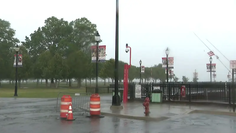 Story image: Heavy rain pounds Nassau's North Shore