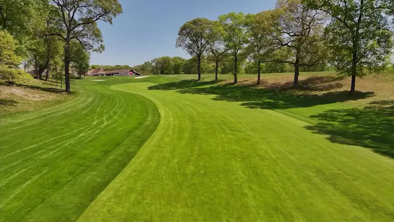 Story image:  18 Holes: Hole #2
