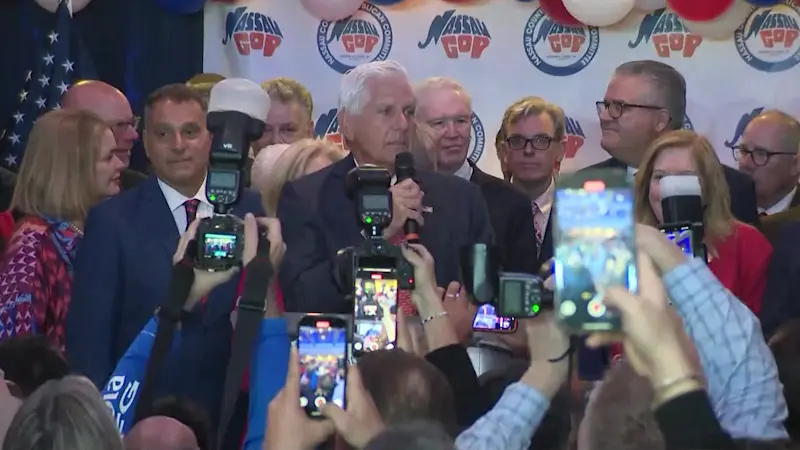 Story image: Hochul on Blakeman: 'Doesn't matter how many Trump cheerleaders decide to run against me'