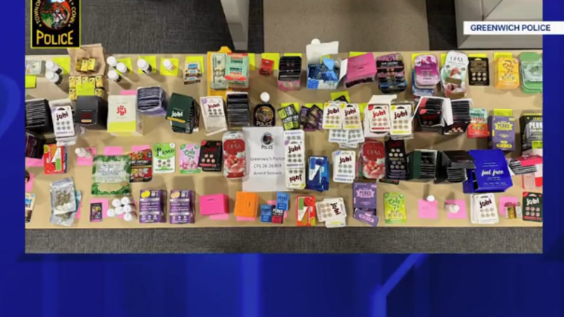 Story image: Man arrested after police seize over $20K worth of illegal kratom allegedly being sold from car in Greenwich