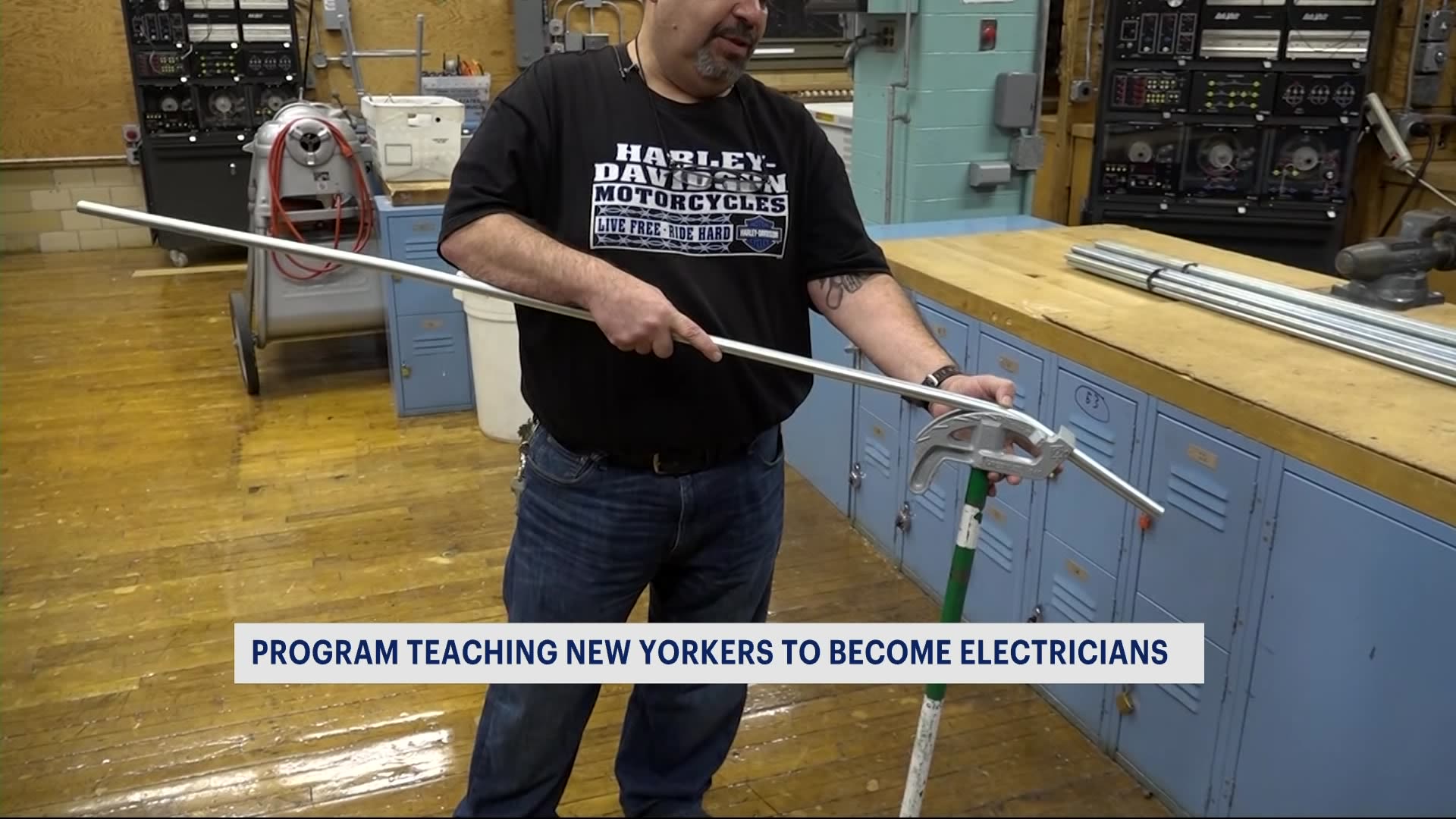 Local program working to provide electricians amid nationwide shortage