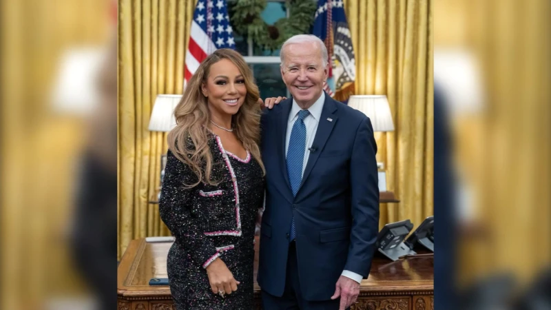 Story image: Greenlawn native Mariah Carey helps ‘ring in the holiday season’ with White House visit