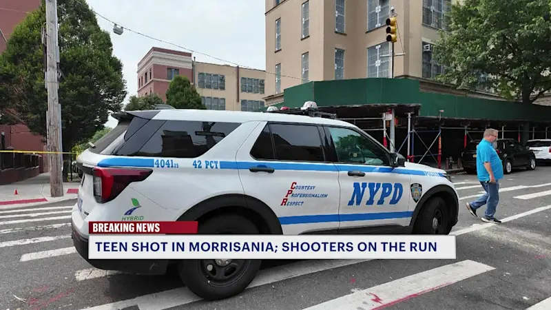 Story image: 16-year-old boy shot in Morrisania; police search for suspect