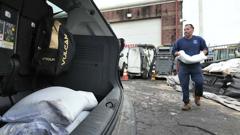 Story image: Residents prepare for Sunday's nor'easter in Yonkers