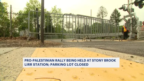Pro-Palestinian rally taking place at Stony Brook train station; parking lot closed 