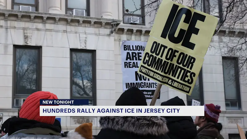 Story image: Rally against ICE held in Jersey City following deadly Minneapolis shooting